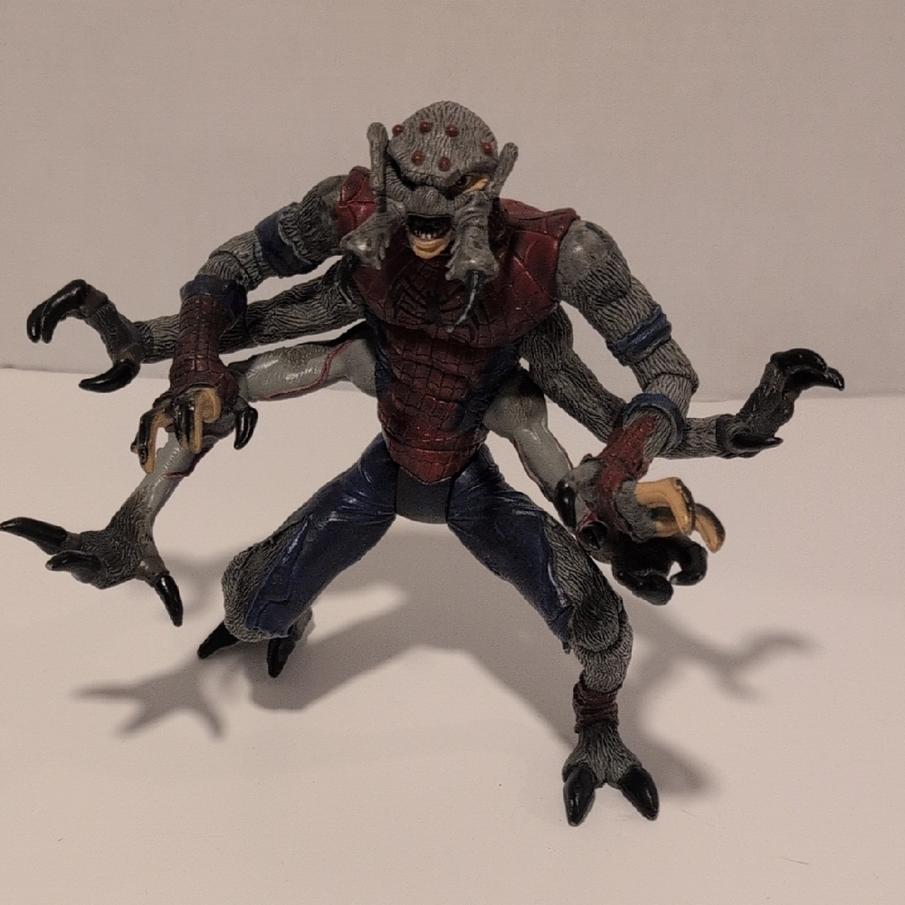 2001 Toy Biz Spider-man Classic - Picture 1 of 2